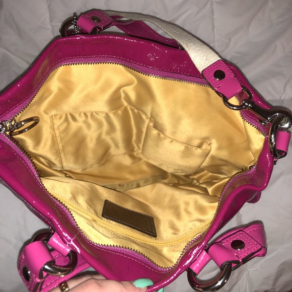 Poppy Coach purse - Picture 2 of 6